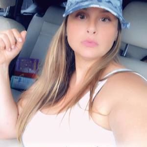 Meet your Posher, Marissa